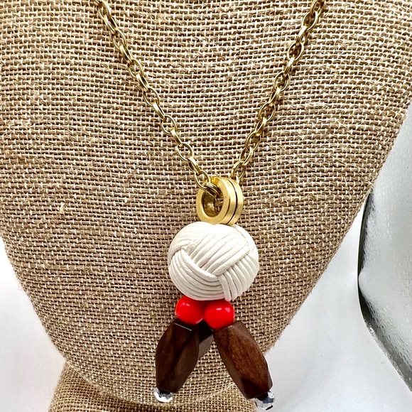 RARE J. Crew Rope Knot Pendant Necklace NWT - Picture 4 of 6